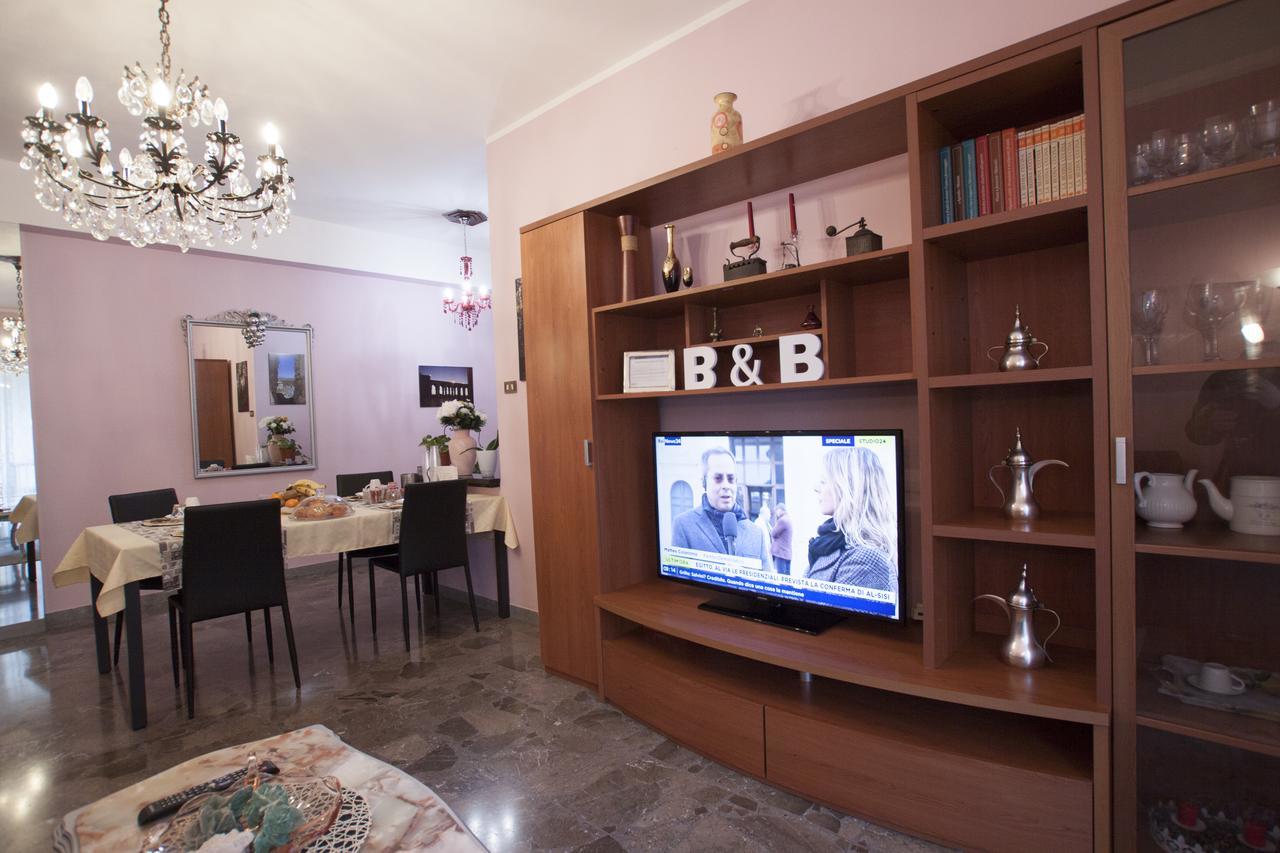 Laura Acomodação com café da manhã Pescara Exterior foto